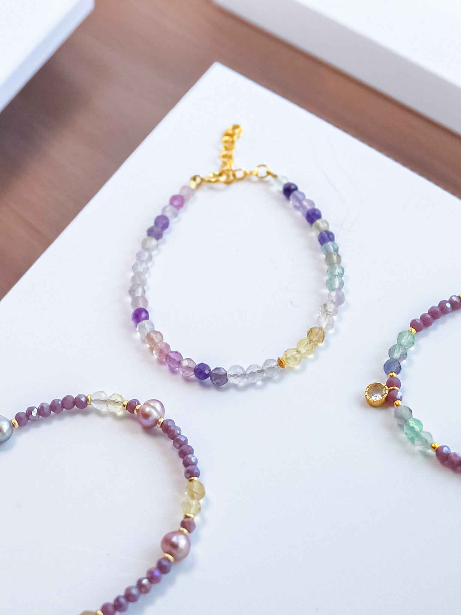 Steinarmband Gelbgold - Fiora - Lovesign - Handmade in Tyrol